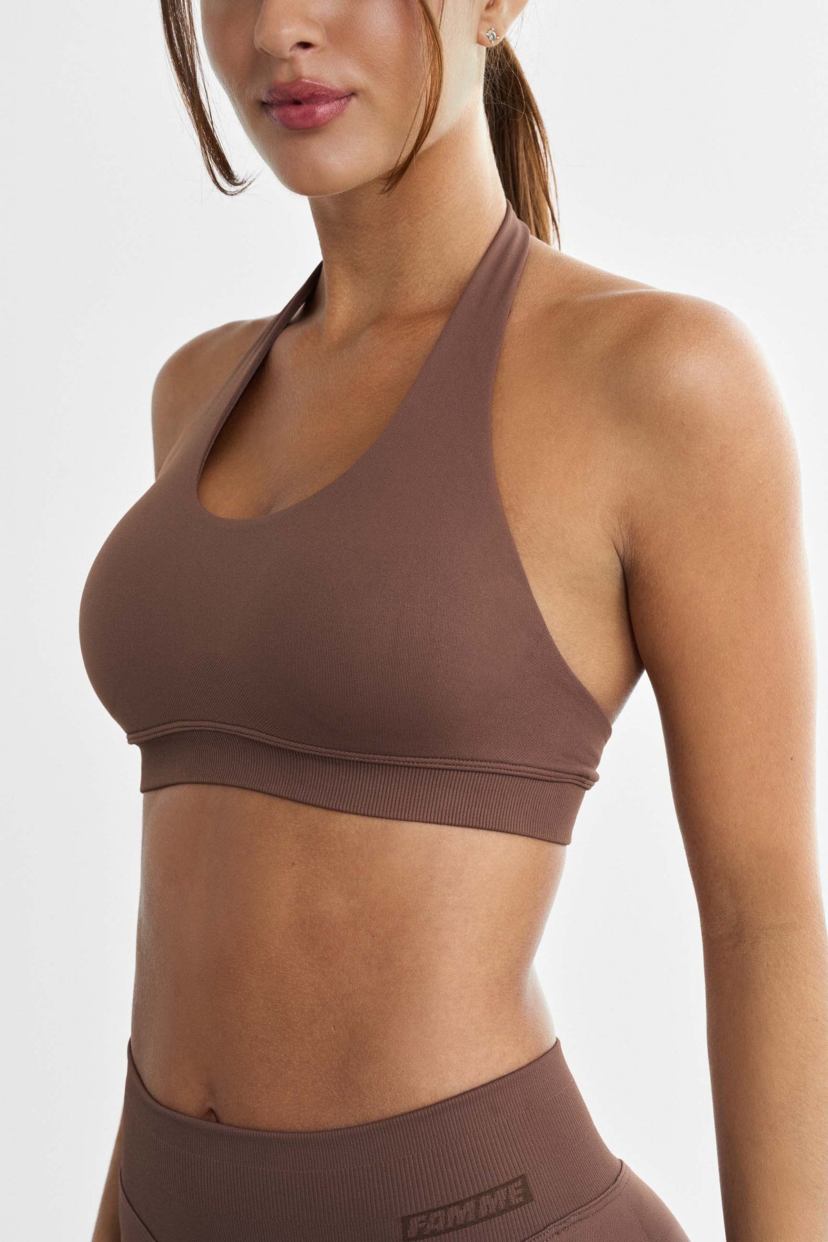 Sculpt Halterneck Sports Bra