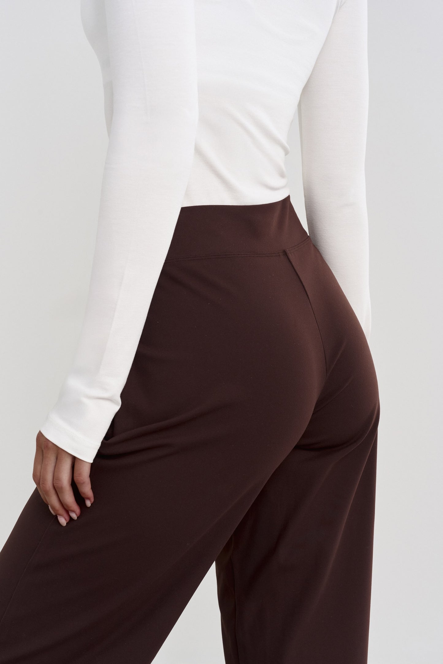 Tailored Relaxed Pants - for dame - Famme - Pants